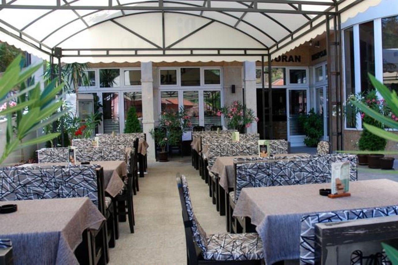 Villa Di Lusso Ribarska Banja Bagian luar foto